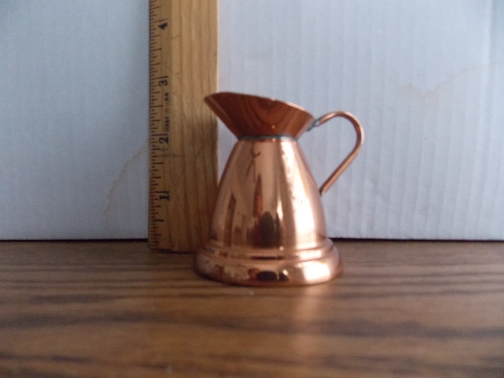 Edradour distillery souvenir copper pitcher, collectable, small pitcher.
