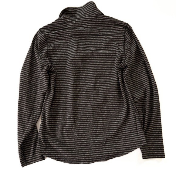 Lululemon Pullover Men’s Medium Black Gray Striped Studio 1/2 Zip Shirt