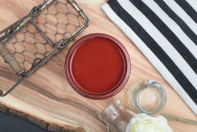 Dixie Belle Chalk Mineral Paint - Rustic Red - 8oz