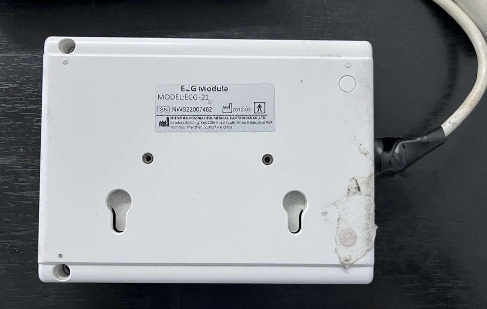 Mindray ECG-21 and External Module IOM-21 for M7