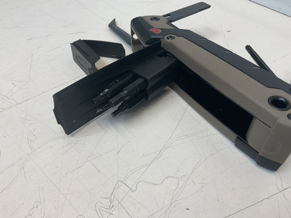 Real Avid Gun Tool Pro W/Sheath