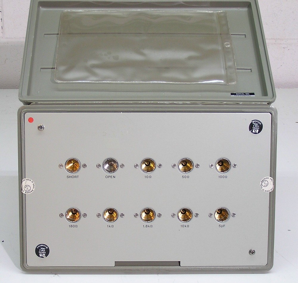 HP 16345a Probe type Calibration Box
