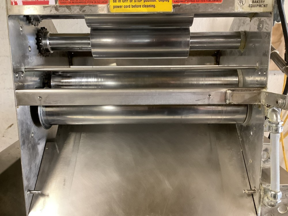 Dough Roller Sheeter Acme MRS11 115V 1phTESTED