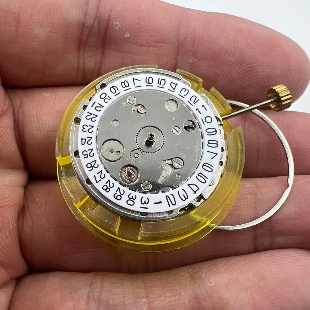 DG2813 Automatic Mechanical Movement with Date 3 Hands Replacement 8215 8205