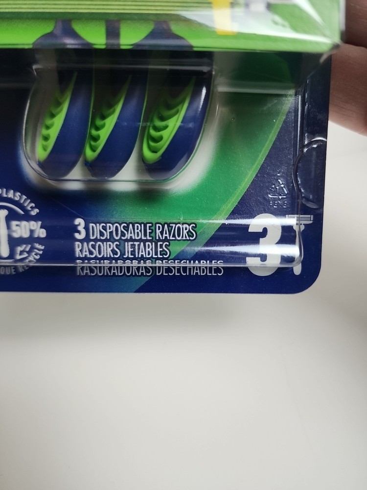Gillette Sensor3 Men's Disposable Razor - 3 Blade - 3 ct