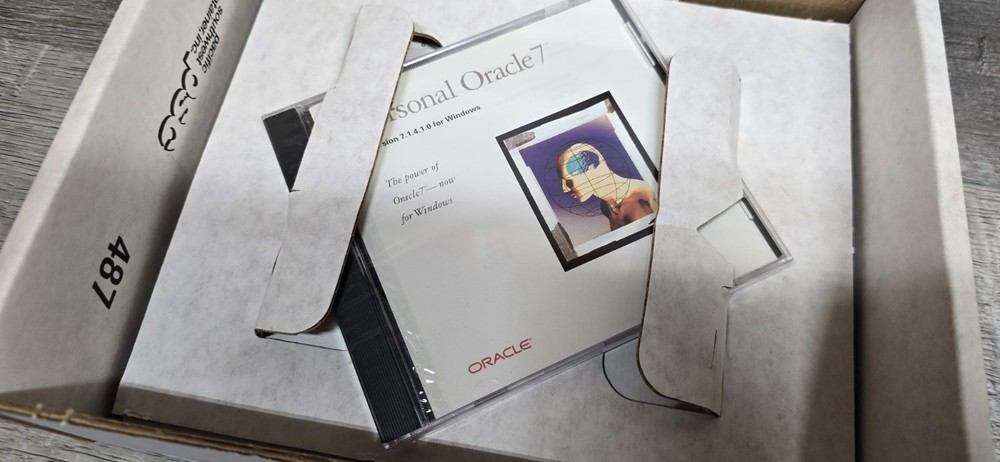 Personal Oracle 7 ~ Version 7.1 Windows Architecture Oracle Workgroup 2000~ New!