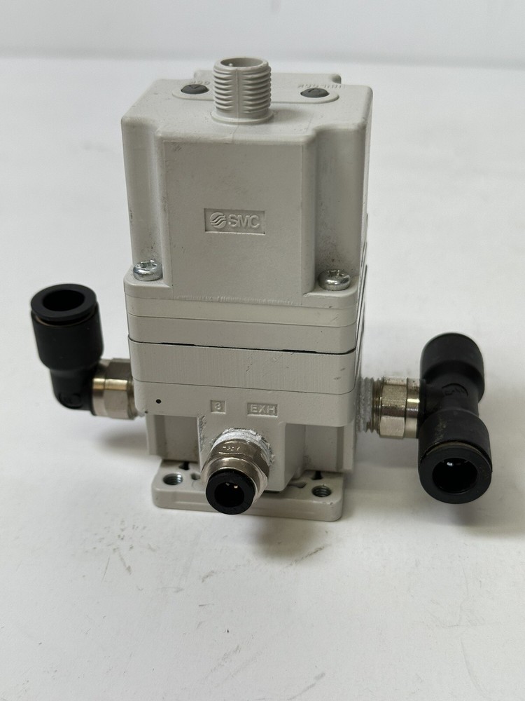SMC ITV2031-21N2CL4 Electro-Pneumatic Regulator