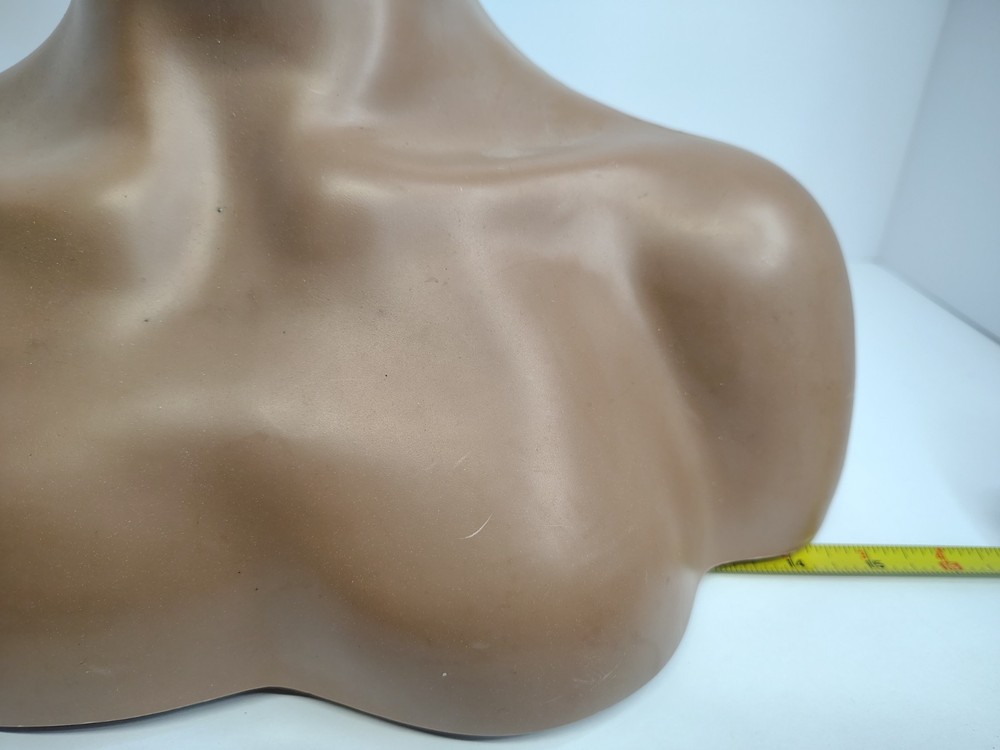 Female Mannequin Head With Shoulders