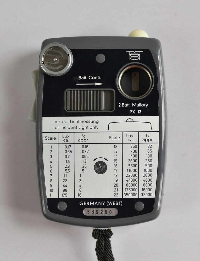 Gossen Luna Pro Light Meter with Original Leather Case UNTESTED West Germany