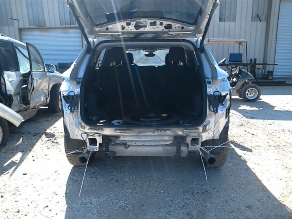 Fuse Box Engine Fits 20-21 BLAZER 104912087