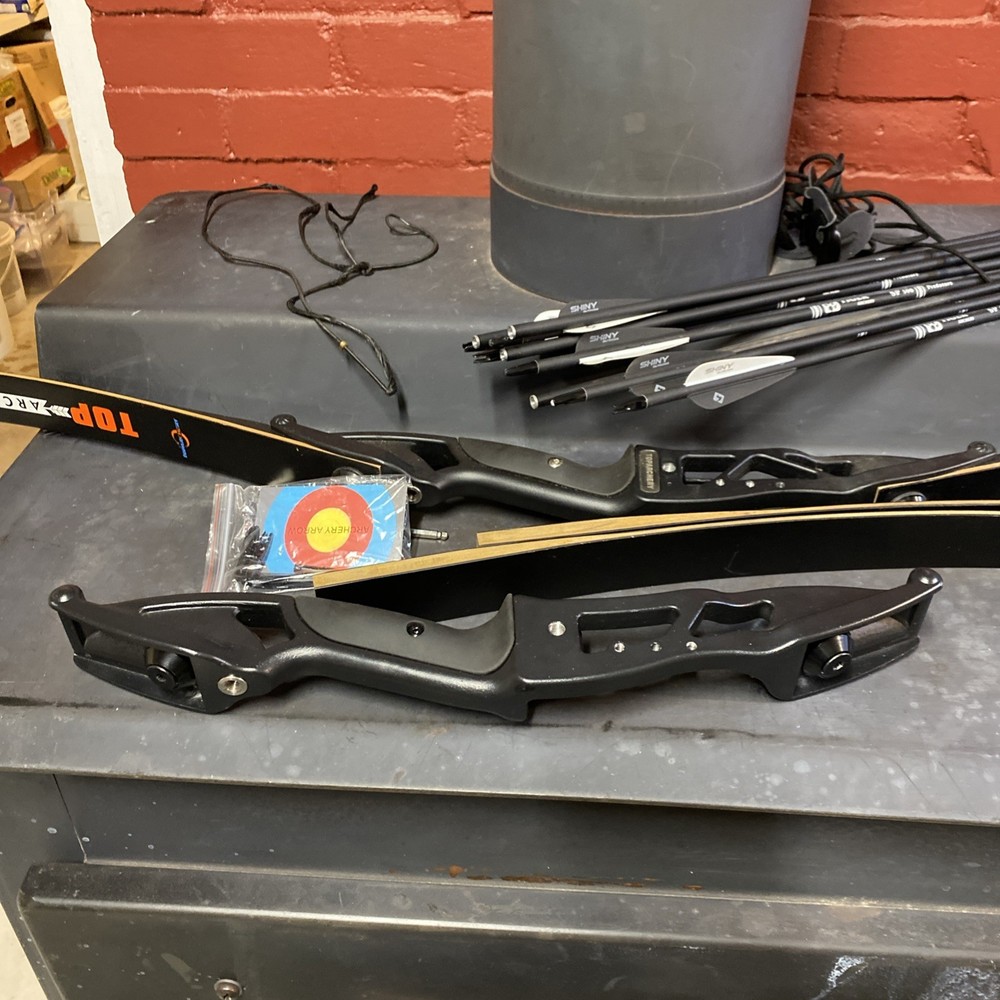 Two Take Down Recurve Bows RH 50lb With Arrows And Stringer.