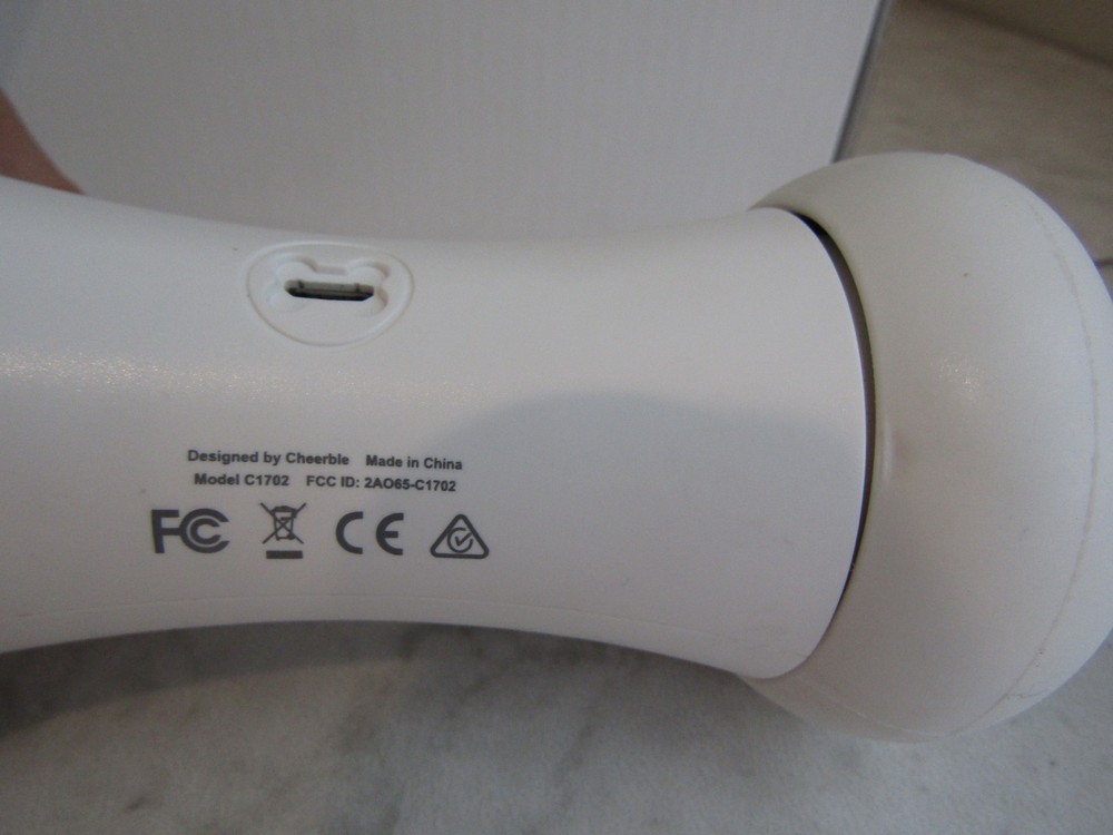 Cheerble Interactive Rechargeable Safe Wickedbone Smart Bone in White