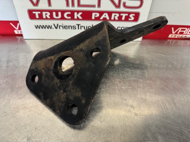 PETERBILT A11-6079R BRACKET-ENGINE SPRT FRONT STL