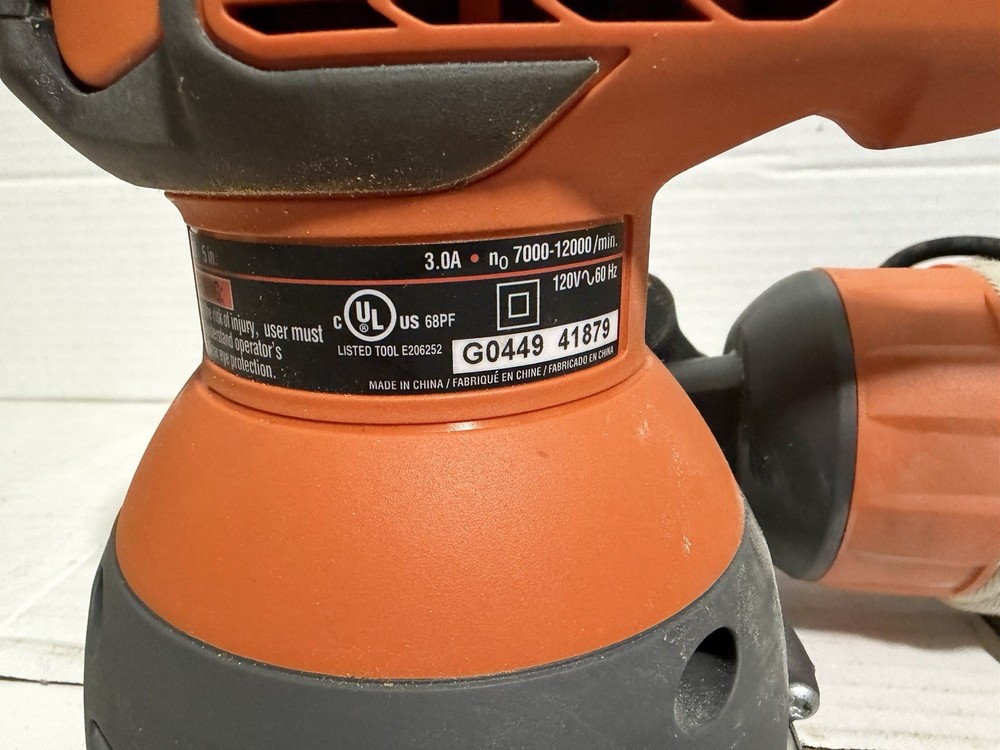 RIDGID TOOLS R2600 Sander With Case-works