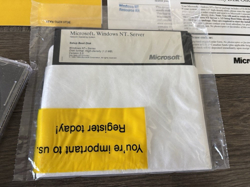 1994 Promo Sample Microsoft Windows NT Server 3.5 CD-ROM 58167 (Sealed Media)