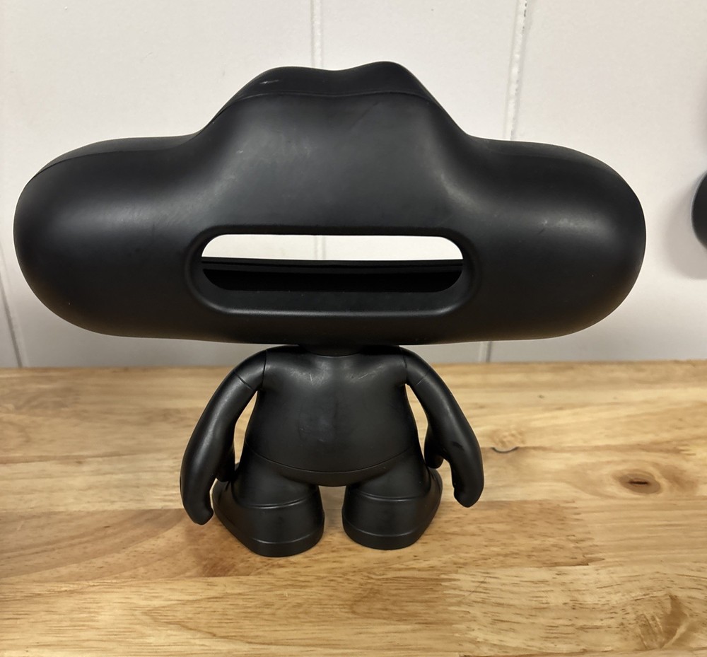 Beats By DR Dre. Pill Bluetooth Speaker Dude Holder Stand Only Black