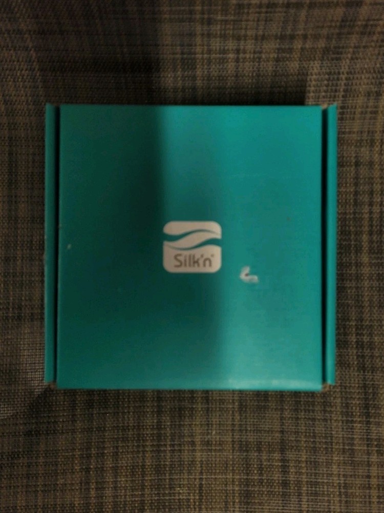 Silk'n ReVit Microderm Diamond Peeling Exfoliation Kit w/ 3 Tips + Case