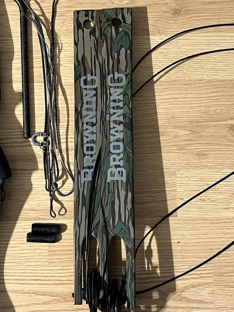 Browning Mirage Hunter SL Mimsoa Compound Bow Complete Disassembled WARF Riser