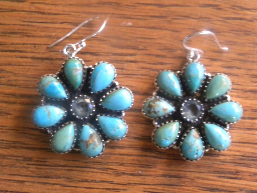 KINGMAN TURQUOISE CLUSTER  STERLING SILVER EARRINGS  1"