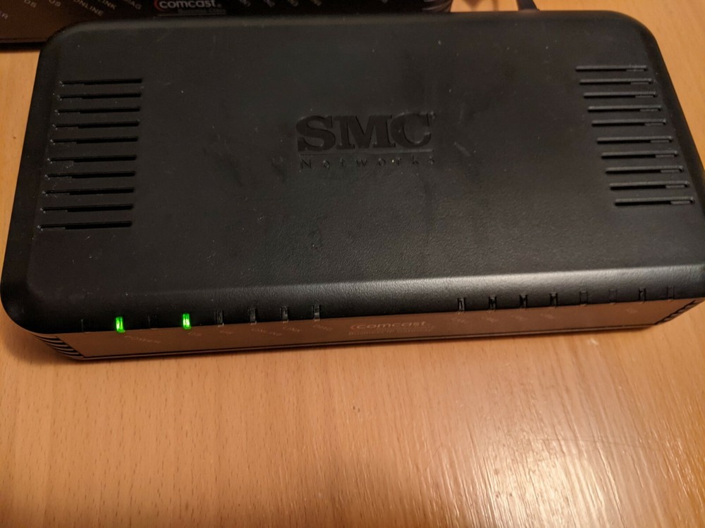 SMC Networks SMCD3G-CCR Comcast Cable Modem IP Gateway Router