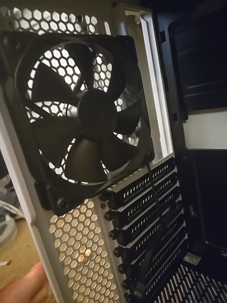 Fractal Design Meshify C White Tempered Glass Computer Case Open Box Never Used.