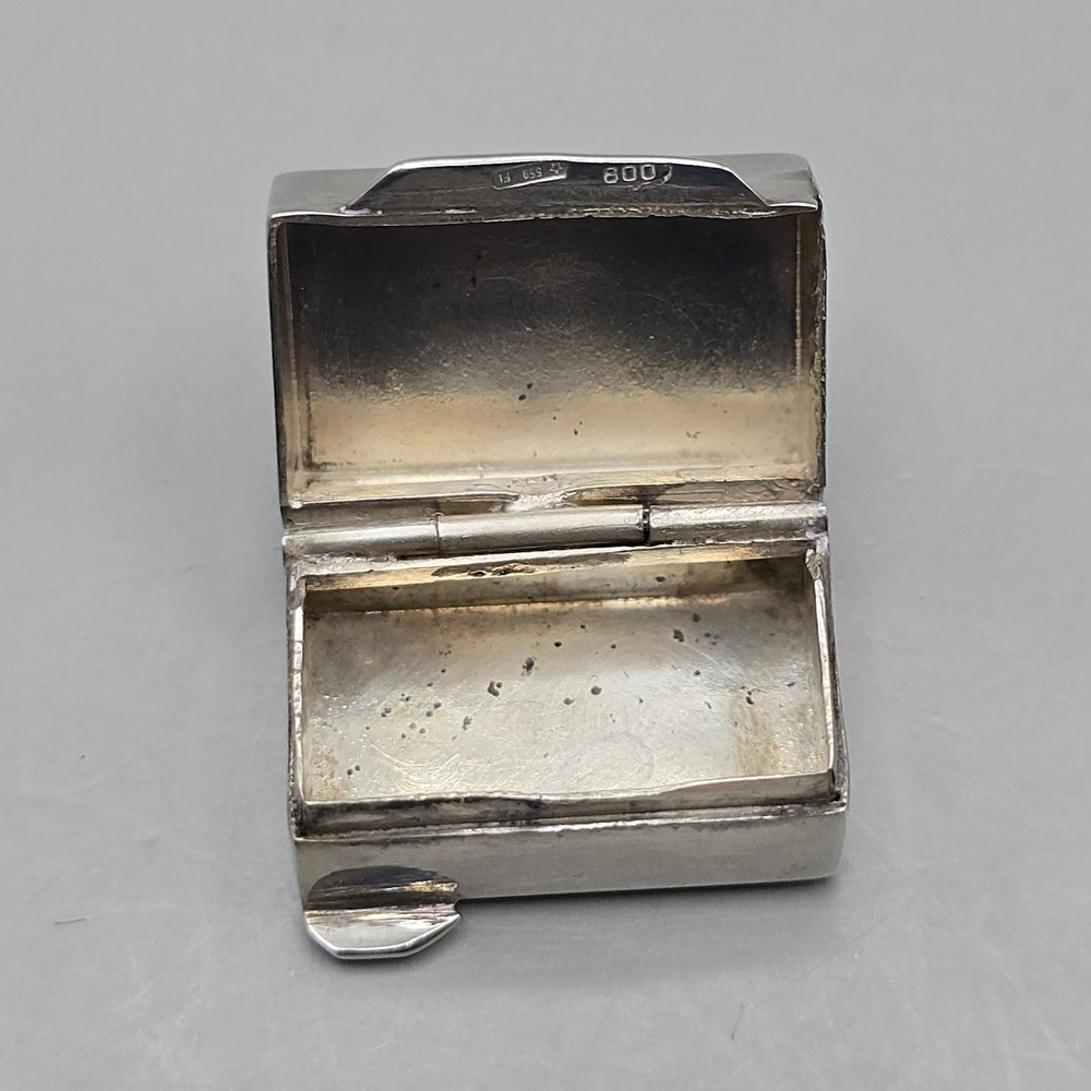 Antique Small Continental 800 Silver Pill Box Snuff Box