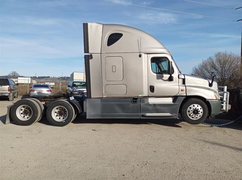 2013 Cascadia Intermediate/Steering Shaft 30" (10527699