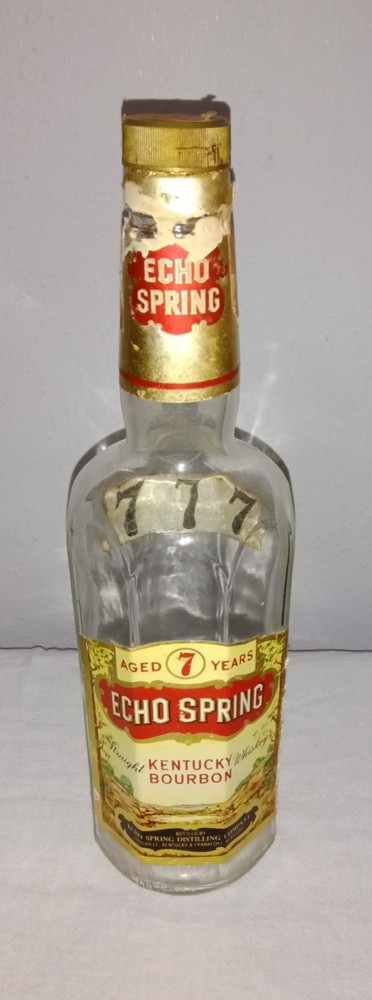 ECHO SPRING  KENTUCKY BOURBON WHISKEY BOTTLE AGED 7 YEARS PAPER LABEL EMPTY