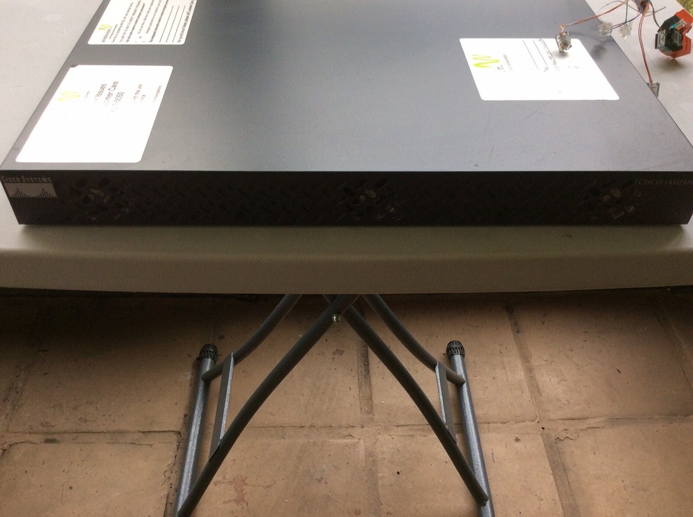 CISCO SYSTEMS Model IAD2400 Series Integrated Access Device Router