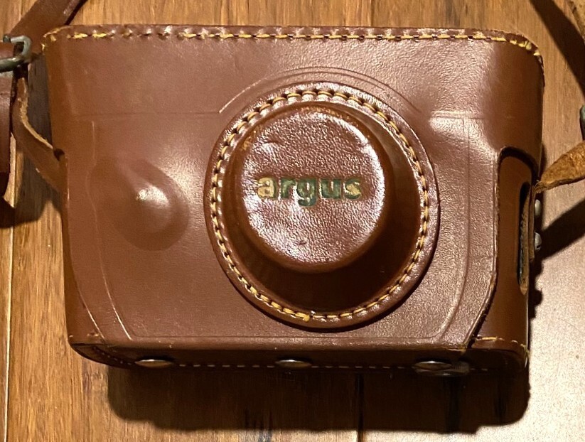 Vintage Argus 50mm Coated Cintar Camera With Brown Leather Case.