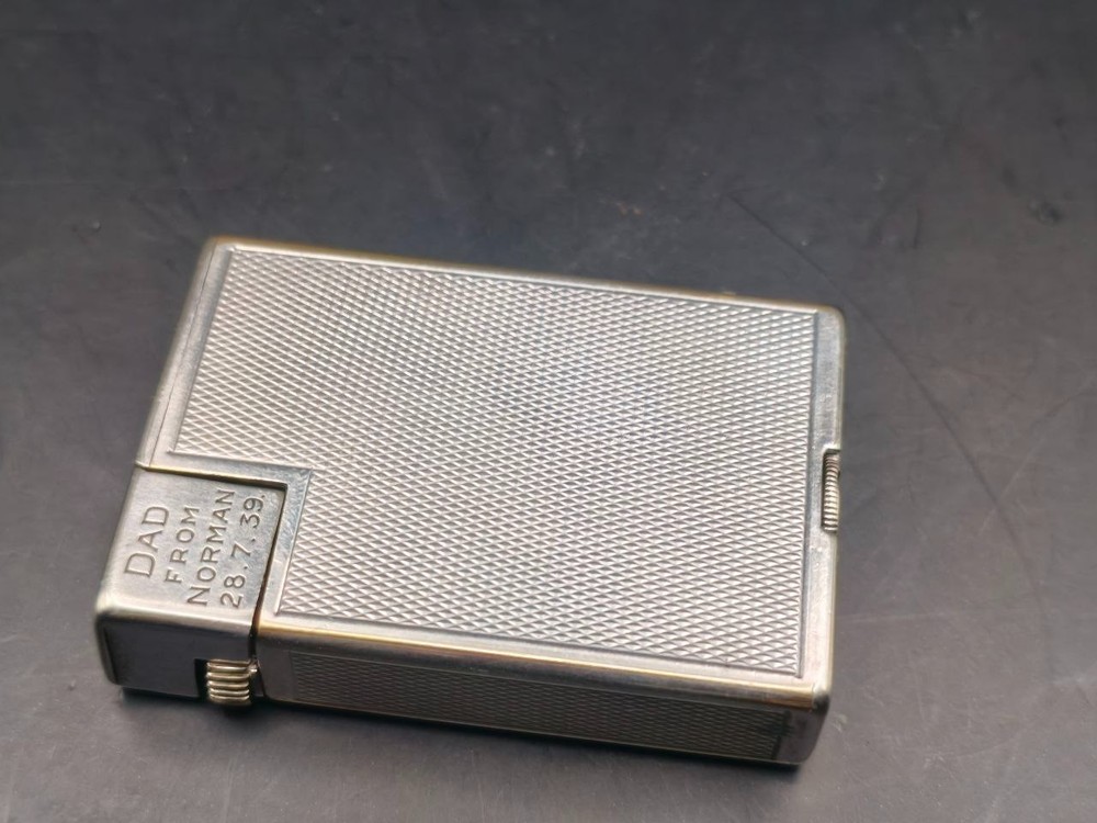 Vintage Dunhill Lighter c.1939 – Engine Turned – Silver Tone – Rare