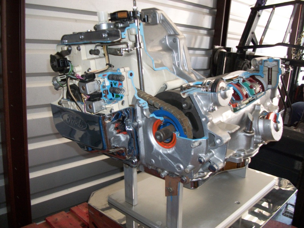 NICE FORD AX4S AUTOMATIC TRANSAXLE CUTAWAY DISPLAY INSTRUCTIONAL TRAINING MODEL