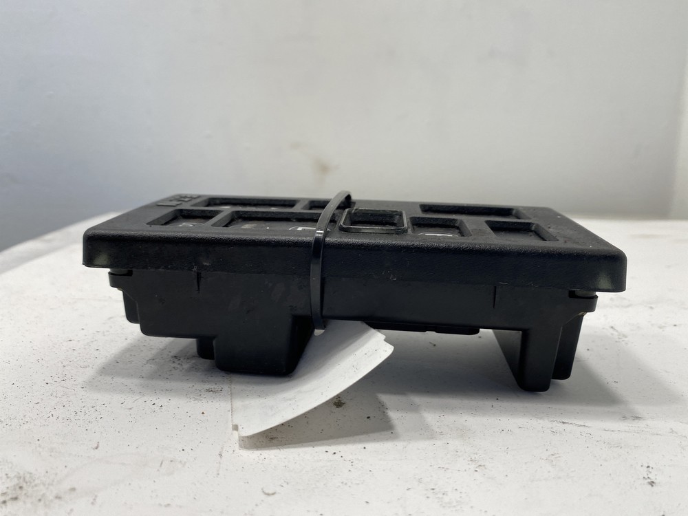 2018 Eaton Trans. Electronic Shift Control 4306043 (678-10197)