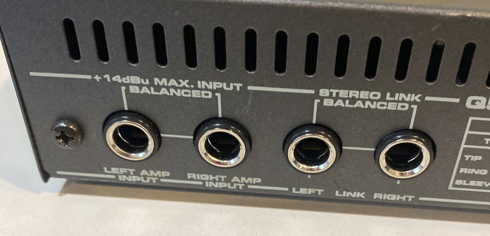 Samson Q5 Headphone Amp & Distribution 5 Channel