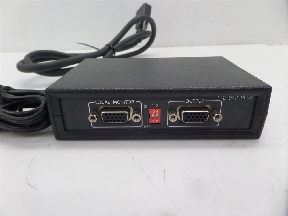Extron P/2 DA2 Plus Dual Output VGA Distribution Amplifier