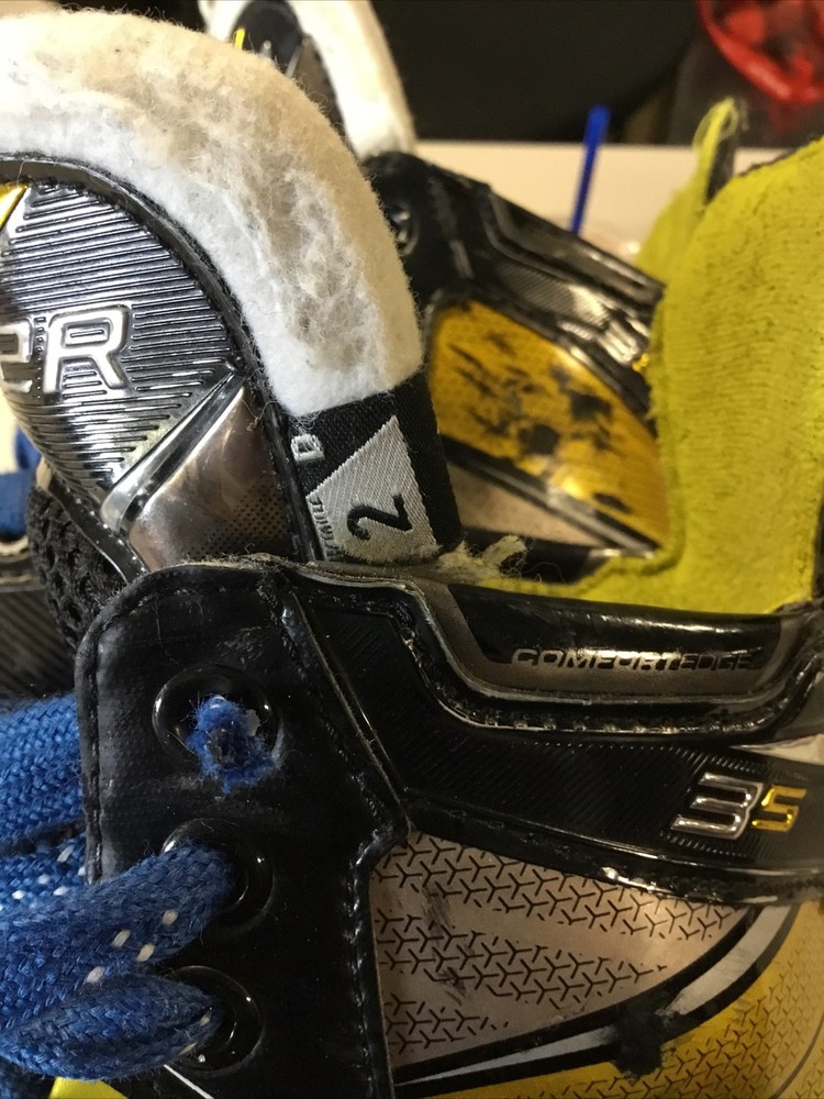 Bauer 3S Hockey Skates Sz 2