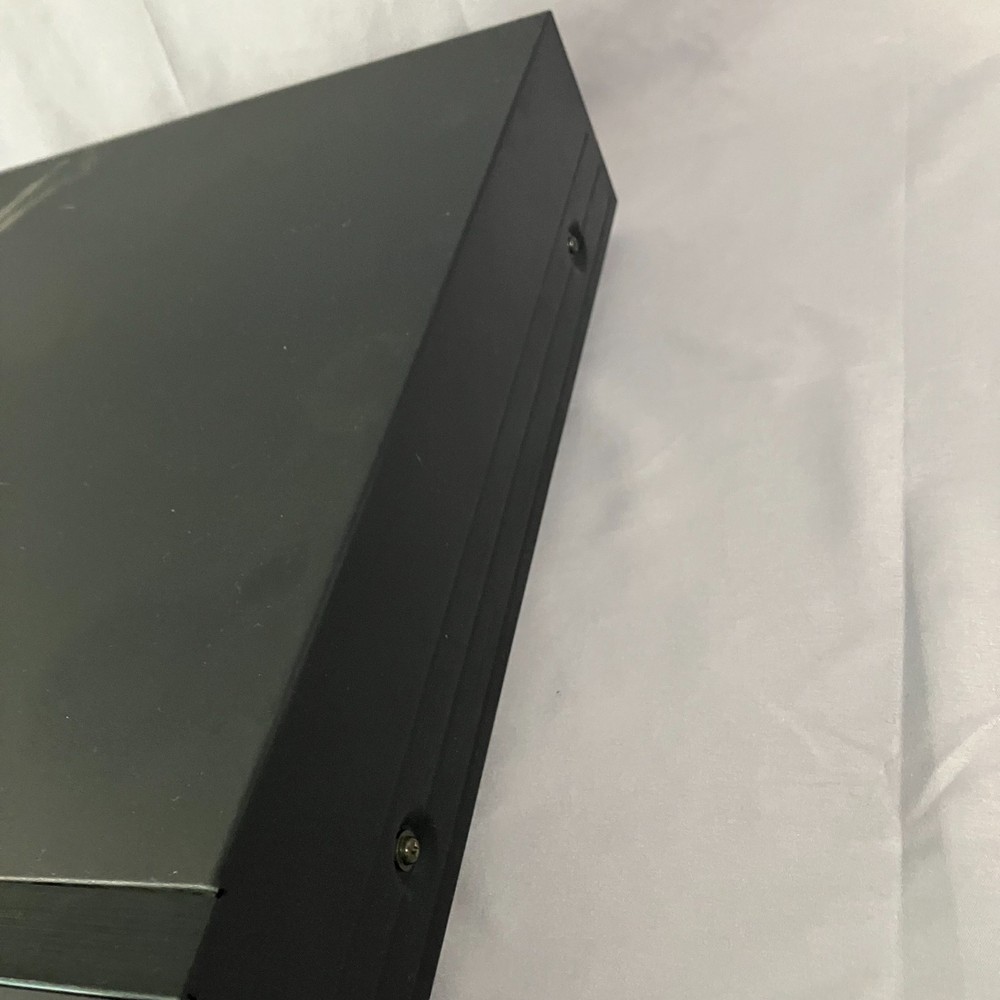 Yamaha CDC-555 5-Disc CD Changer Player Black AS-IS Untested
