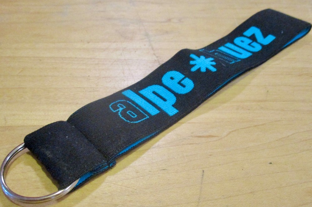 *OFFICIAL* ALPE D'HUEZ Polyester Ski Strap + Keychain