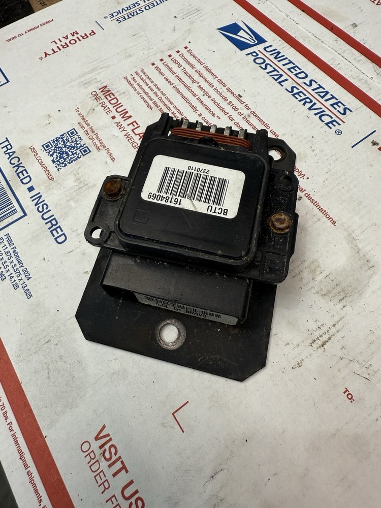 Mercruiser 5.0 Bravo ignition module 861460-1