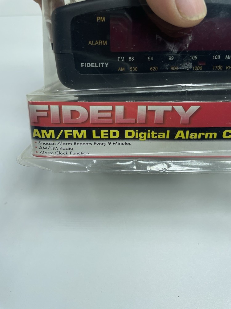 Fidelity AM/FM LED Digital Alarm Clock