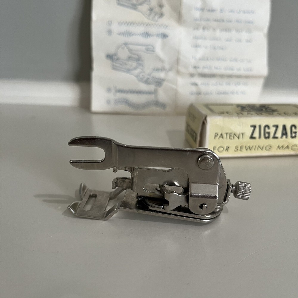 Zigzagger - Chadwick fits the Singer Featherweight