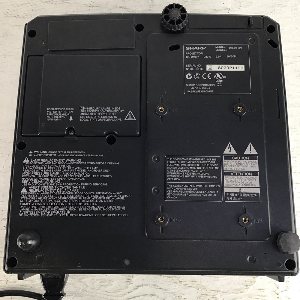 Sharp NoteVision PG-F211X DLP Projector | 554 Lamp Hrs Used, Working