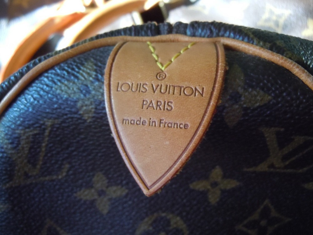 Auth. Louis Vuitton monogram speedy 40.  ( A5 ) .