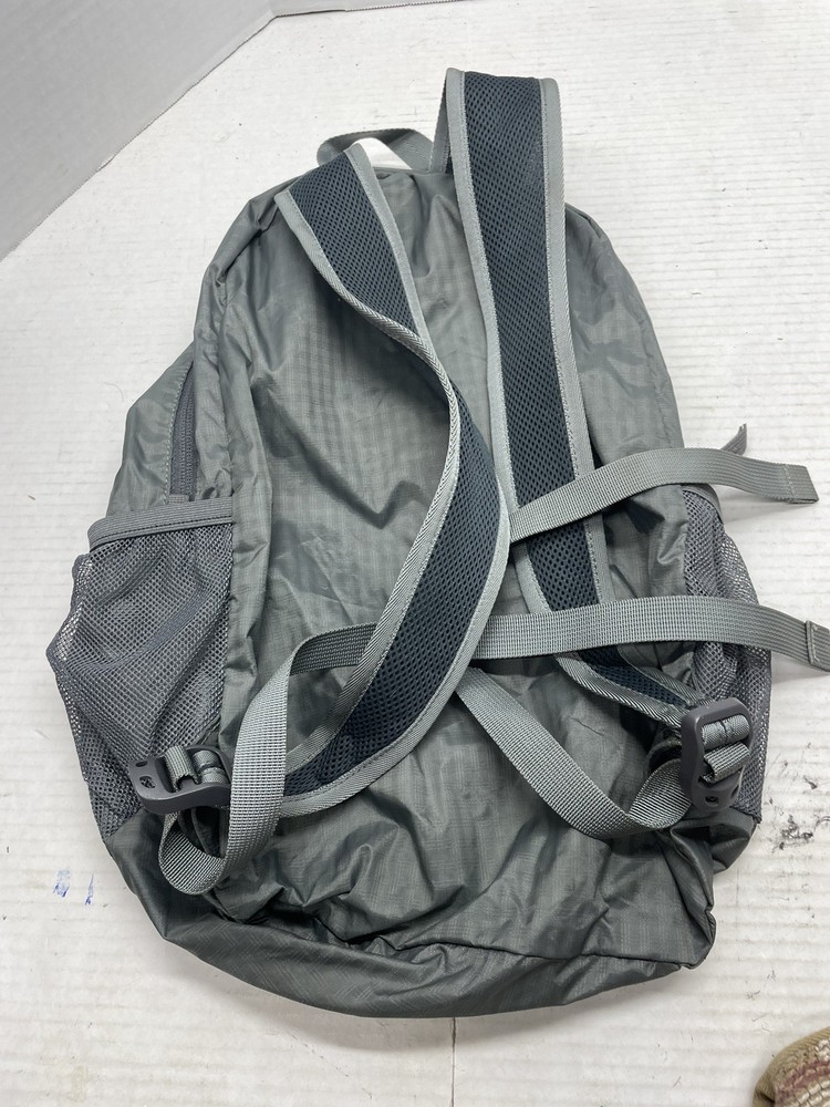 Outlander Lightweight Convertible Backpack - Black