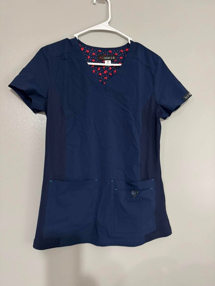 Koi Basics Scrub Top Gently Used Size XS
