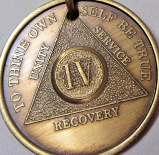 Alcoholics Anonymous 3 Year AA Bronze Medallion Key Chain Token coin key ring