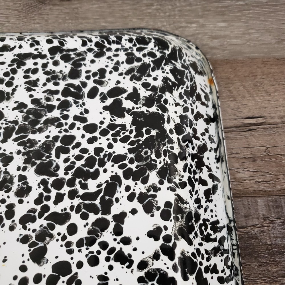 Crow Canyon Enamelware Medium Rectangular Tray Baking Pan Black & White Splatter