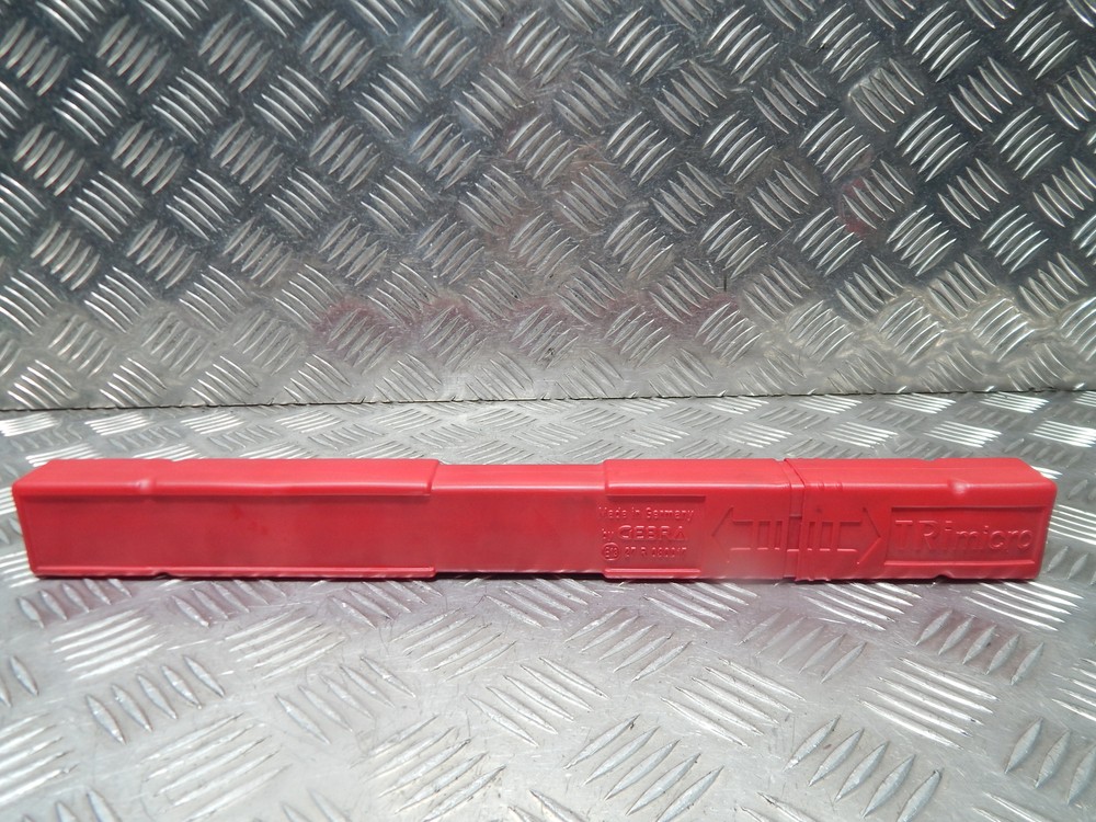 AUDI Q7 MK1 5DR 06-08 WARNING TRIANGLE