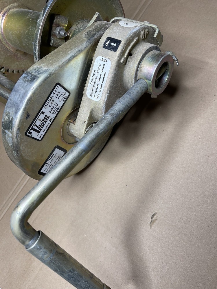 Thern Hand Winch Model 4411
