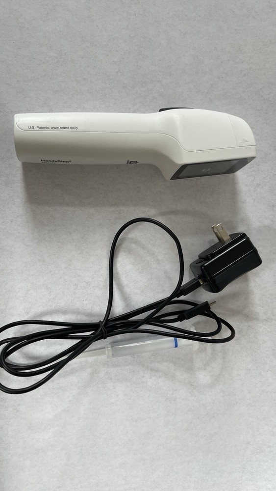 Pristine Condition BrandTech HandyStep Touch Screen Protector Still On &Charger